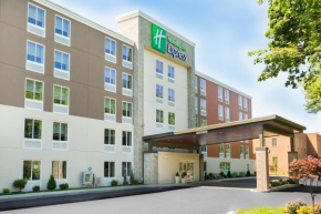 Holiday Inn Express Chelmsford, an IHG Hotel